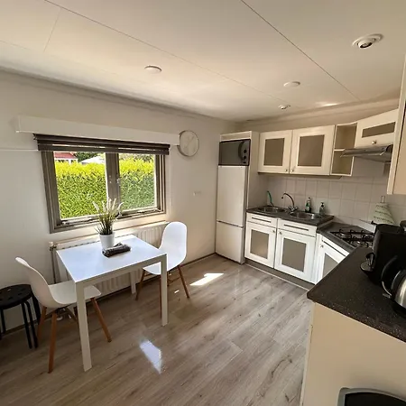 Holiday home Freestanding Holiday - Wasmachine All Country Tv Channels Beekbergen